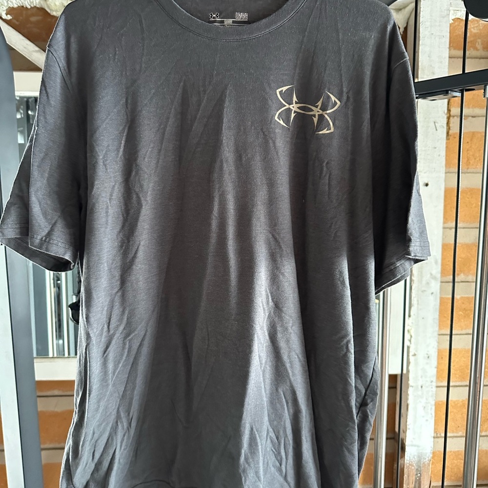Under Armour Men's Black T-Shirt